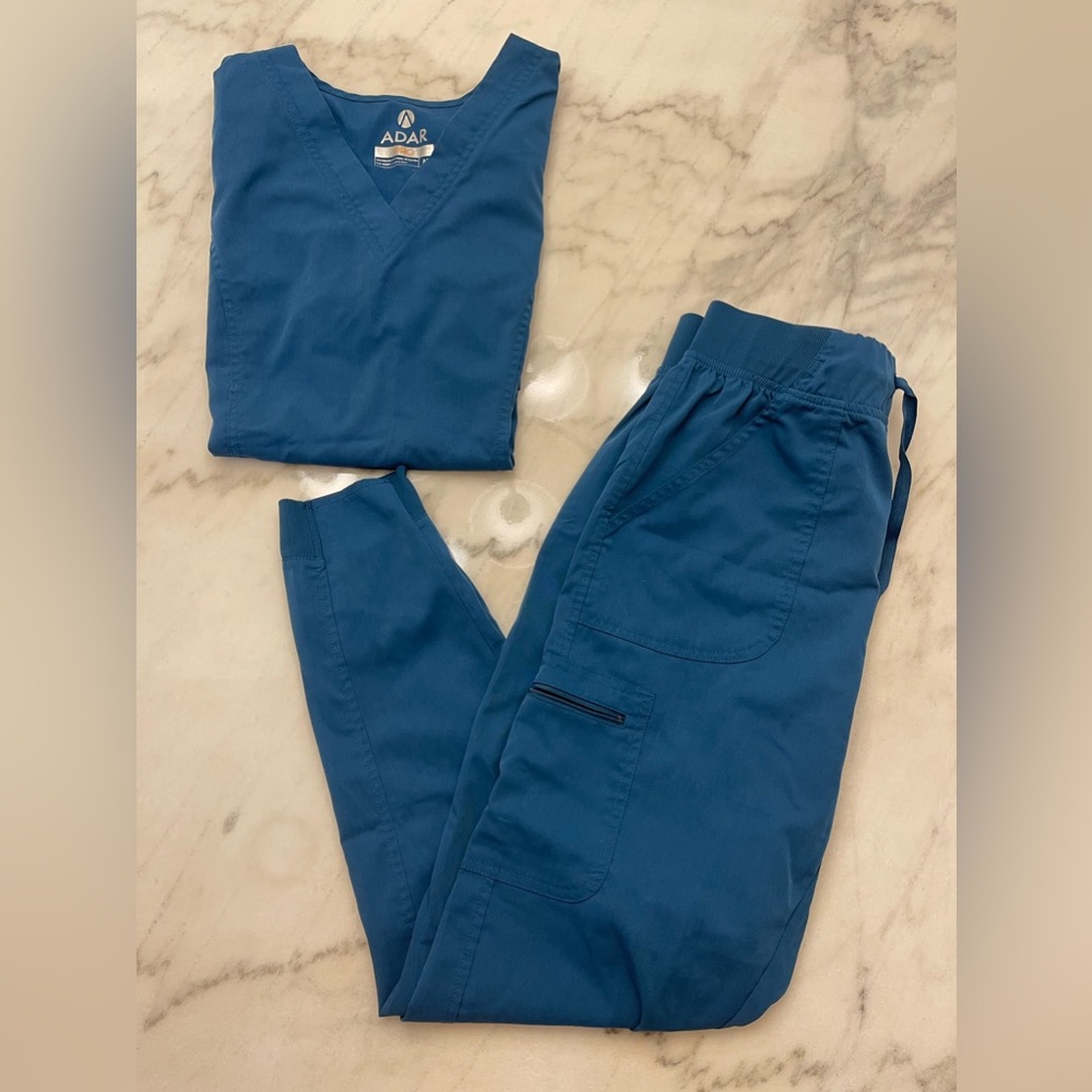 Women’s Adar Pro Scrub Set